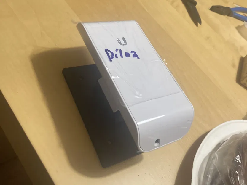 Giá treo tường cho Nanostation M5 loco - Image 3