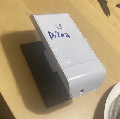 Giá treo tường cho Nanostation M5 loco