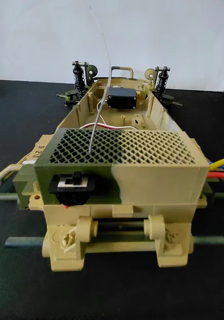 Tamiya RC 1/10 FAV/Wild One: Giá bánh dự phòng + Hộp mát ESC + Cản trước - Image 6