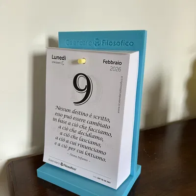 Chân đế lịch để bàn cho Calendario Filosofico