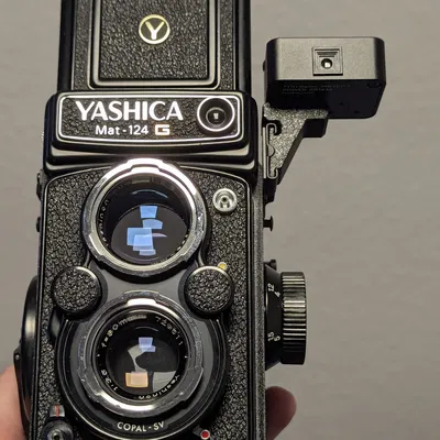 Adapter Cold Shoe 90° cho Yashica Mat-124G