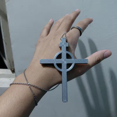 Mặt dây chuyền Thánh giá Celtic 2 thanh (Redux)