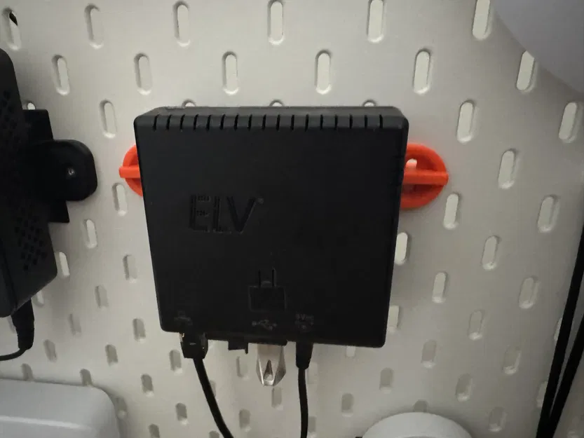 Ikea Skadis ELV Charly - Image 1