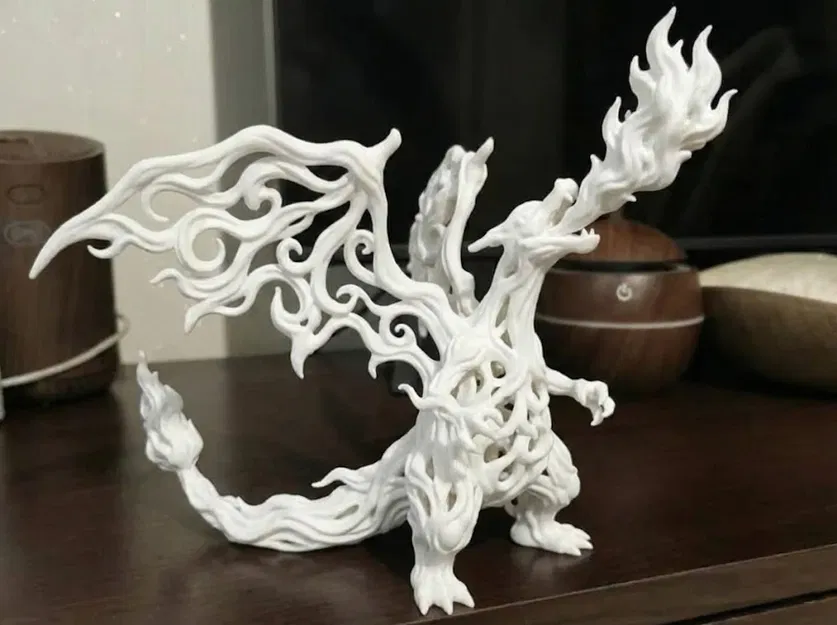 Charizard Elementale v2: Phiên bản Voronoi Art Edition - Image 1