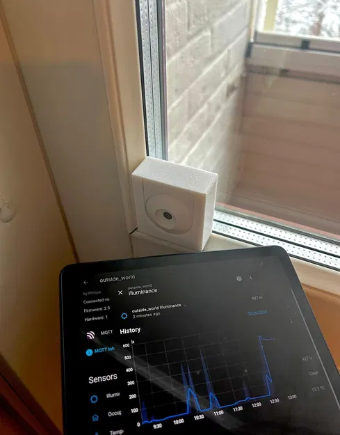 Giá gắn Hue Motion Sensor lên cửa sổ (Hue Motion Sensor Window Mount) - Image 2