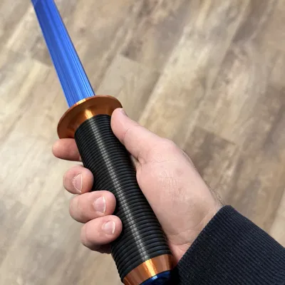 Katana An Toàn Cho Bé: Lưỡi Dẻo & Tay Cầm Cân Bằng