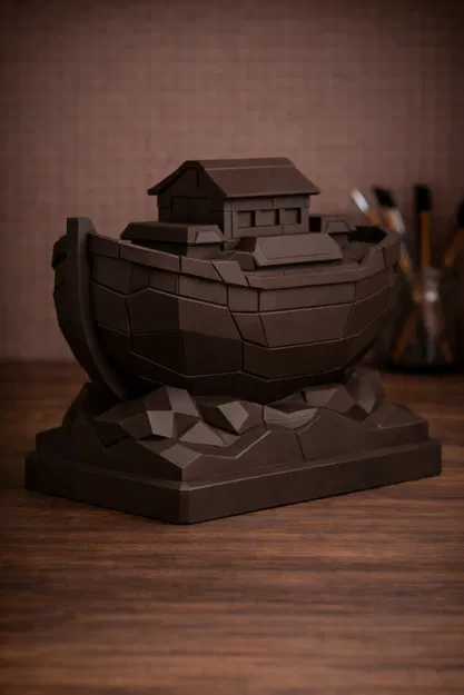 Tượng Điêu Khắc Con Tàu Nô-ê (Noah’s Ark Sculpture) - Image 1