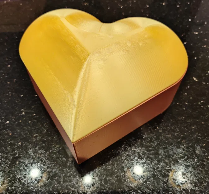 Hộp bất ngờ Valentine hình trái tim - Image 1