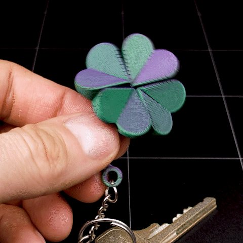 Móc khóa cỏ bốn lá dẻo (Flexible Four Leaf Clover Keychain) - Image 4