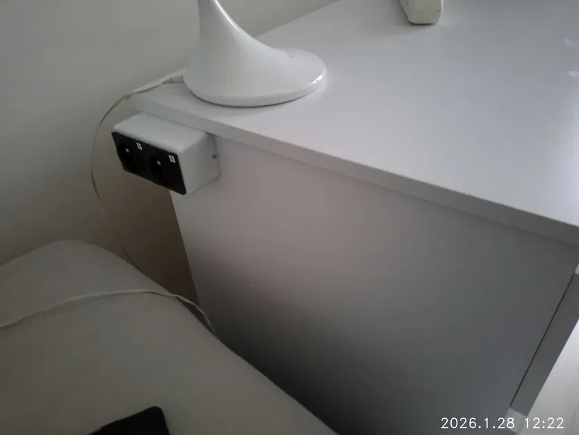 Krabička na zásuvky 230V (Hộp cho ổ cắm 230V) - Image 2