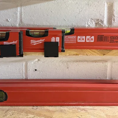 Ngàm treo tường cho thước thủy (Spirit Level Wall Mounts)