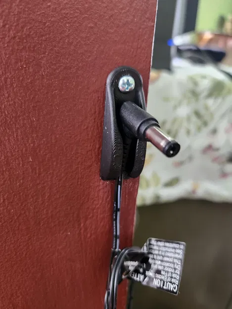 Móc Treo Dây Gắn Tường Có Lỗ Bắt Vít (Wall Cord Hanger w/Screw hole) - Image 1