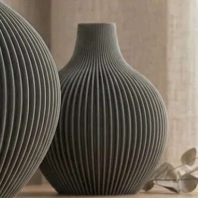 Bình hoa Zen gân sọc (Ribbed Zen Vase) - Decor Japandi tối giản