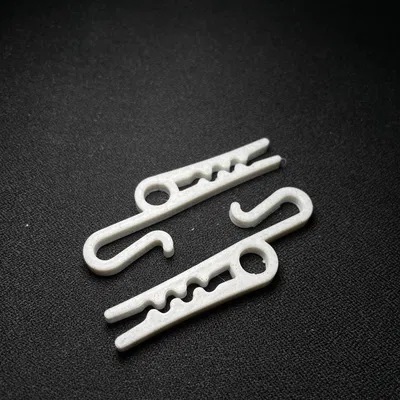 Kẹp Giữ Tất (Sock Holder Clips)