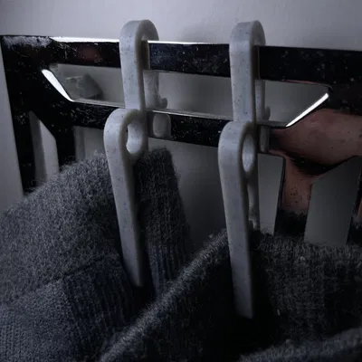 Kẹp Giữ Tất (Sock Holder Clips)