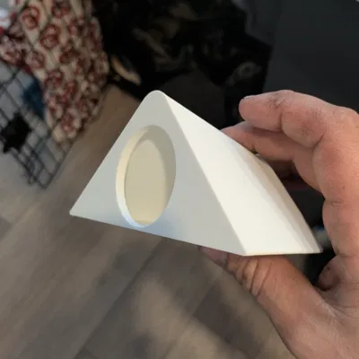 Miếng kê góc cho phòng tắm (shower corner spacer)