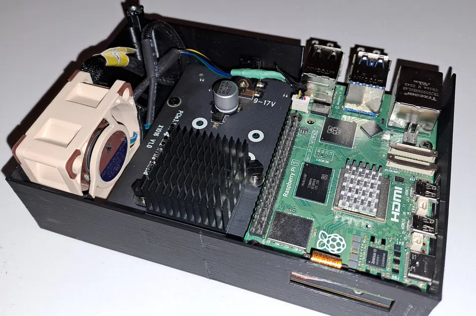 Vỏ RPI5 Suptronics X1016 CASE (PCIe cho 4 NVME, quạt Noctua 40mm) - Image 9