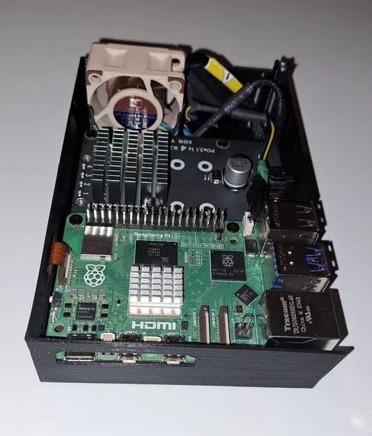 Vỏ RPI5 Suptronics X1016 CASE (PCIe cho 4 NVME, quạt Noctua 40mm) - Image 10