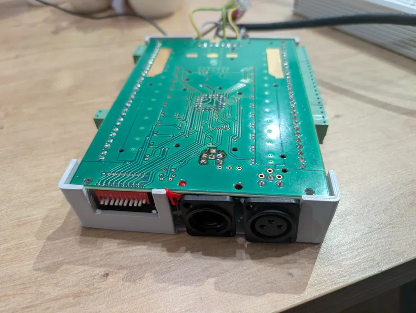 Hộp SOH DMX Dimmer box (dimmer DMX 30 kênh) in 3D - Image 8