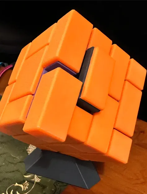 Joy enjoy the moddels - Image 1