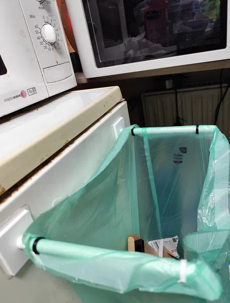 Móc kẹp treo bịch rác lắp nhanh (Quick Fit Rubbish Bag Hanger) - Image 2