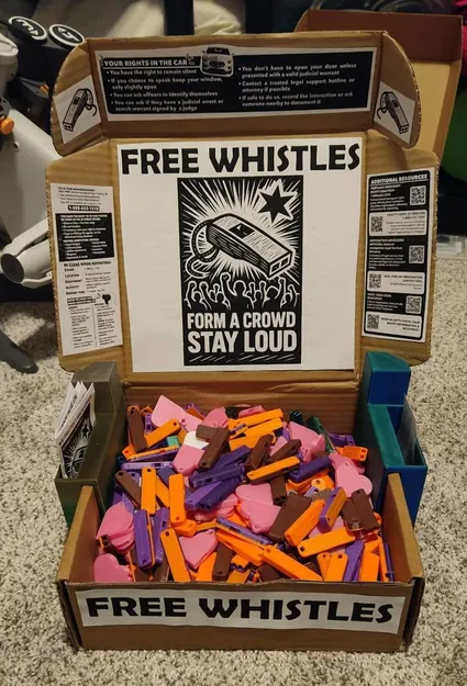 Whistle Buddy cho hộp filament + hình ảnh in được - Image 1