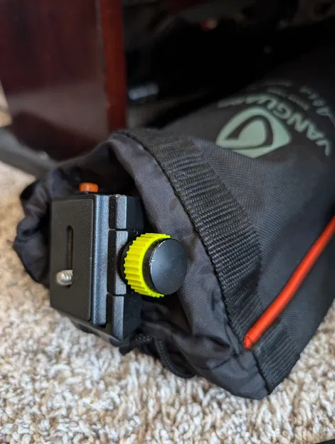 Grip TPU thay thế cho quick release của tripod Vanguard - Image 1