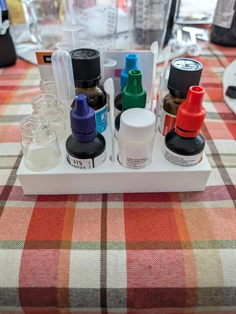 Khay giữ bộ test RedSea Marine Test Kit Holder - Image 1