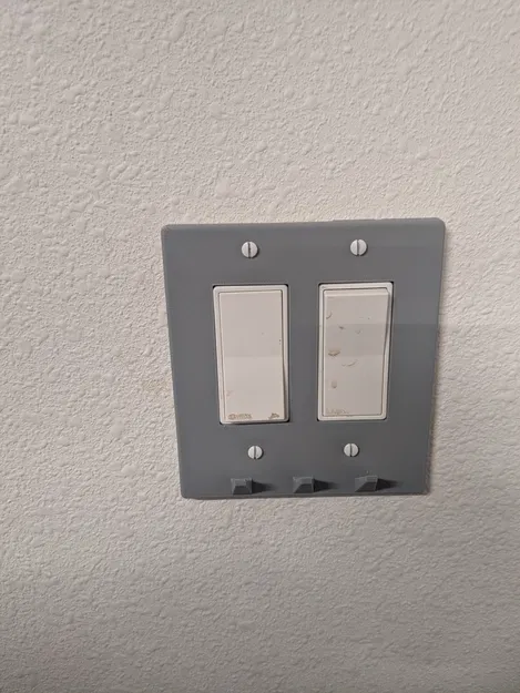 Nắp công tắc đôi kèm móc treo chìa khóa - Image 2