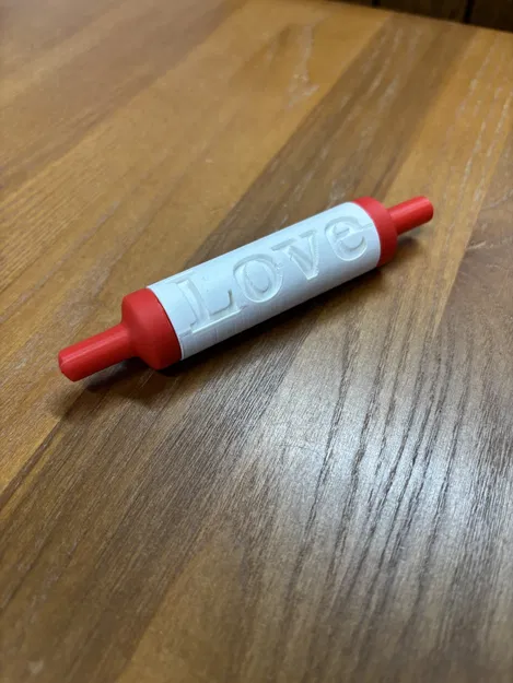 Cây cán bột Valentine - Image 2