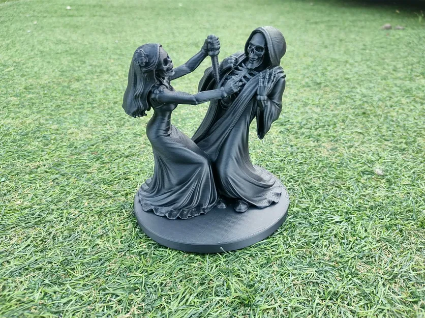 Eternal Embrace – Cặp Tình Nhân Bộ Xương Nhảy Vũ Điệu Dao Găm - Image 2