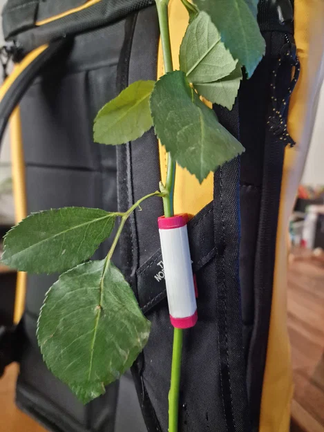 Kẹp Balo Hoa Hồng Valentine (Valentines Rose Backpack Clip) - Image 4