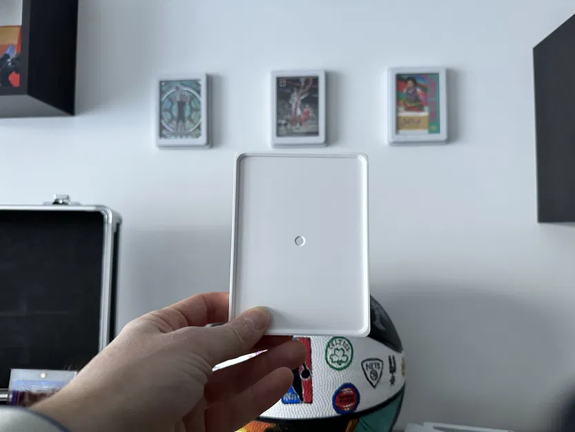 Kệ trưng bày thẻ gắn tường nam châm cho trading card TCG/sports - Image 7