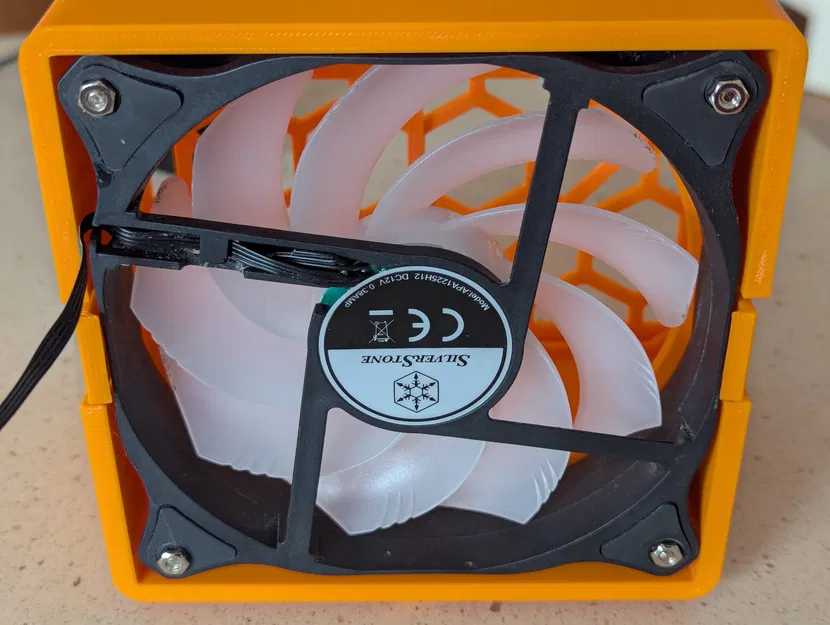 Giá đỡ bên trong cho Soldering fume extractor dùng quạt 120 mm - Image 2