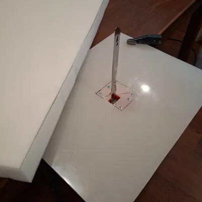 Giá gắn dao điện cắt mút (Electric knife foam cutter)