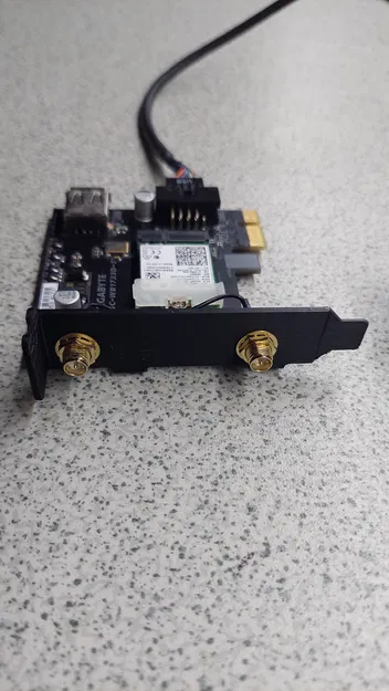 Gigabyte GC-WB1733D-I Low Profile PCIe Bracket - Image 1