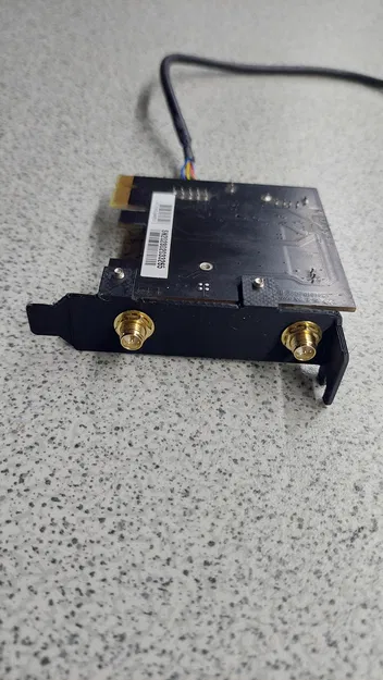 Gigabyte GC-WB1733D-I Low Profile PCIe Bracket - Image 2