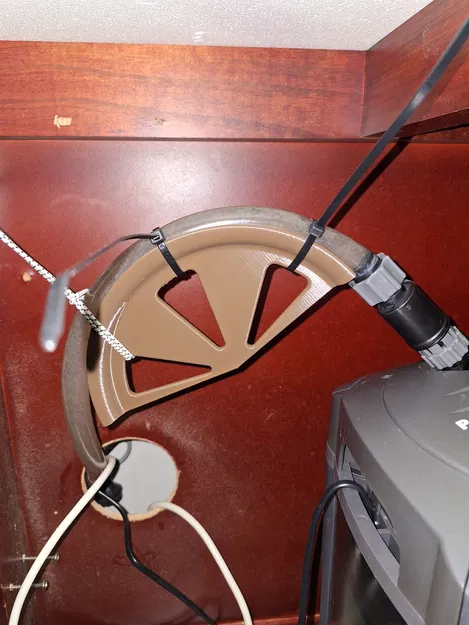 Gá đỡ ống hồ cá (Aquarium hose support) - Image 1