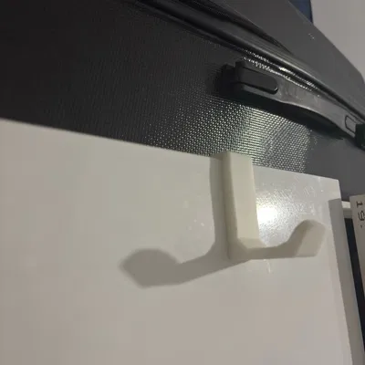 Móc Treo Cửa Tủ (16.5mm) - Mảnh & Bền Chắc