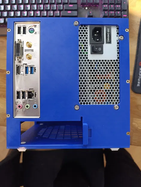 Khối cube thông gió gọn gàng – plate ATX PSU + nhiều chi tiết khác - Image 1