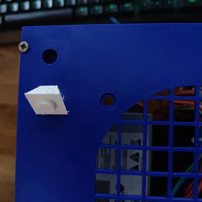 Khối cube thông gió gọn gàng – plate ATX PSU + nhiều chi tiết khác