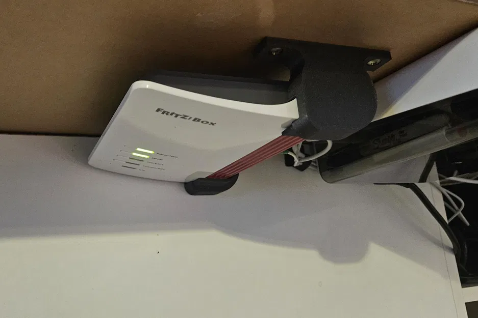 Giá treo tường/gầm bàn cho FritzBox 5530/7530 AX | FRITZ!Box - Image 3