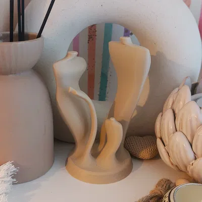 Tượng Gia Đình (Family Scupture)