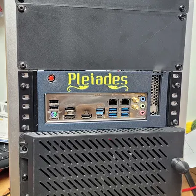 Nắp cửa trước cho case NAS 8-bay dùng mini rack 10"