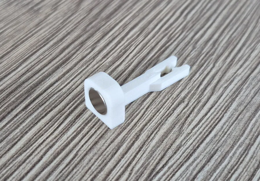 Móc Rèm Nam Châm (Magnetic Curtain Hooks) - Image 1