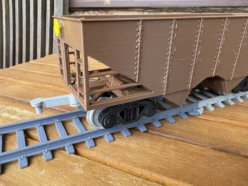 Xe Toa Hopper 2 Ngăn cho O Gauge (2 Bay Hopper Car) - Image 7