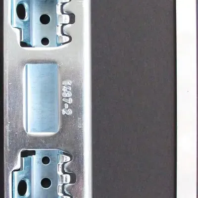 Miếng đệm (Spacer) cho khoá Yale Doorman (ASSA ABLOY)