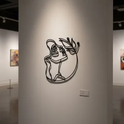 SILHOUETTE: Nàng Thơ (The Muse)