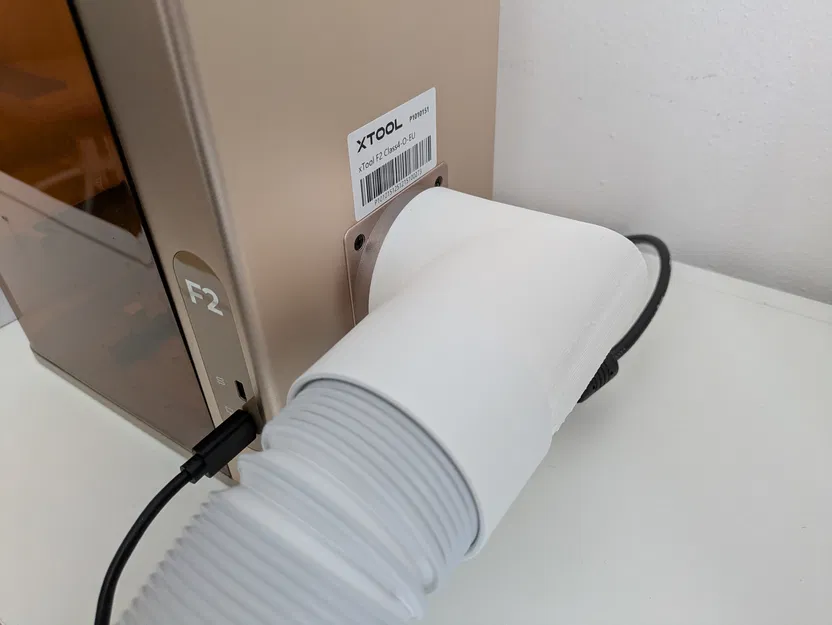 Adapter ống xả low-profile góc nghiêng cho xTool F2 (75 mm) - Image 1