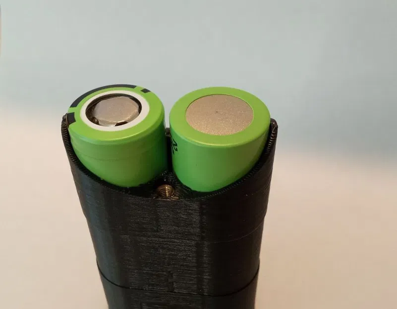 Hộp pin 18650 2S vừa khít cho WPL C14/C24 - Image 3